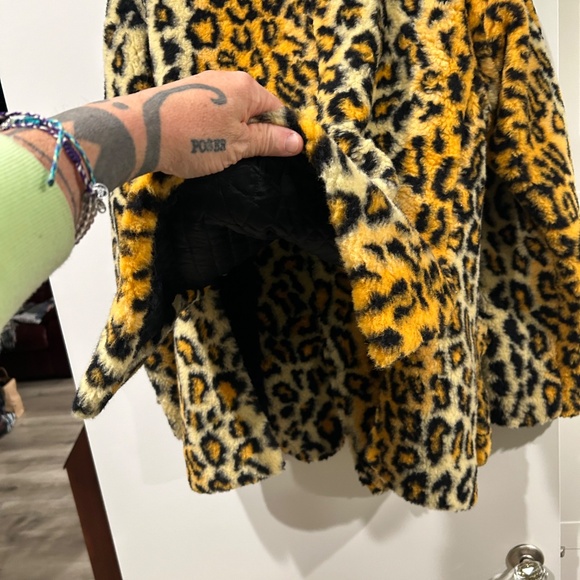 VIVIENNE WESTWOOD LEOPARD PRINT WITTGENSTEIN COAT JACKET UNISEX OVERSIZED - Picture 13 of 14